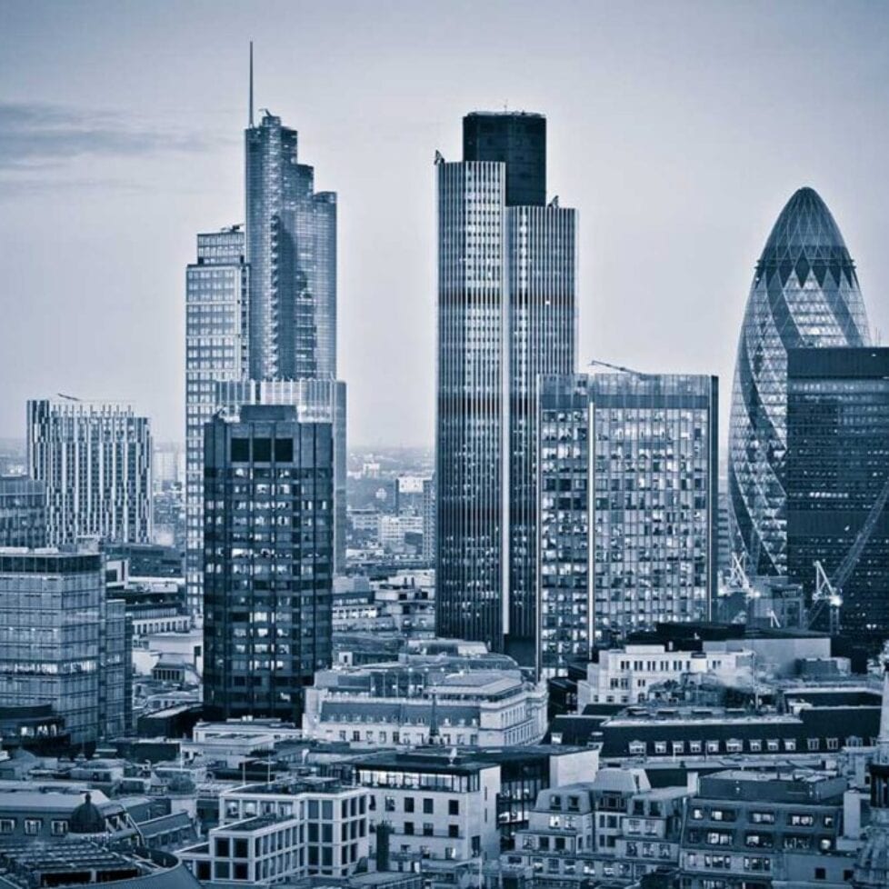 Lessons-from-London-Capital-Finance